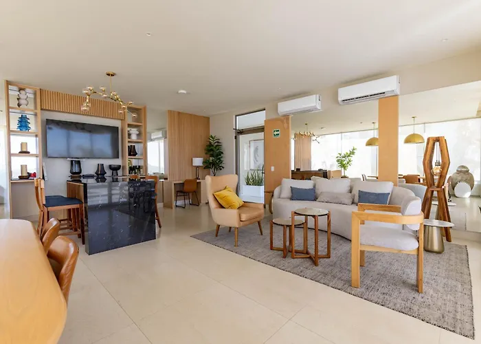 Vista Del Arco | Ocean Views, Pool & Pickleball *
